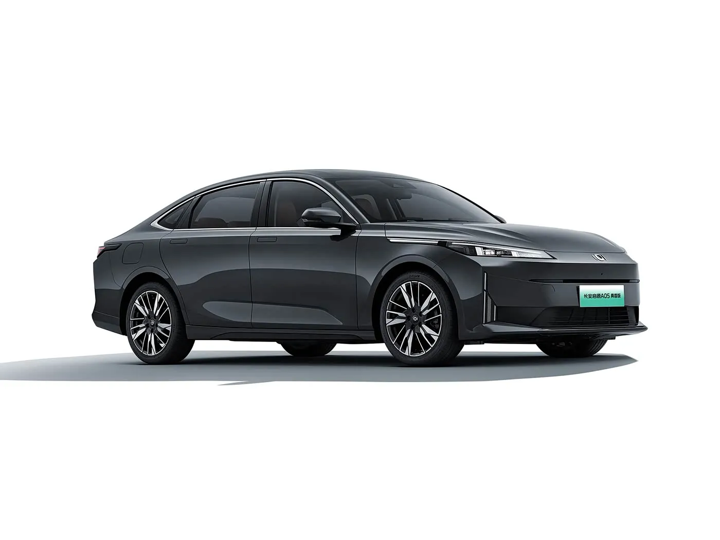 Changan Qiyuan A05 compacte EV-auto Nieuw energievoertuig met snelladende hybride EV-motor links sturend