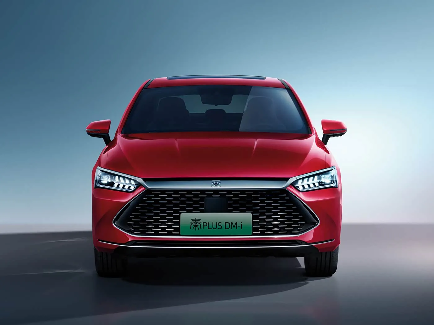 BYD Qing Plus Elektrische SUV Hybride auto Nieuw energievoertuig Verbeterde EV-motor Links sturende sedan, geoptimaliseerd voor zoekmachine