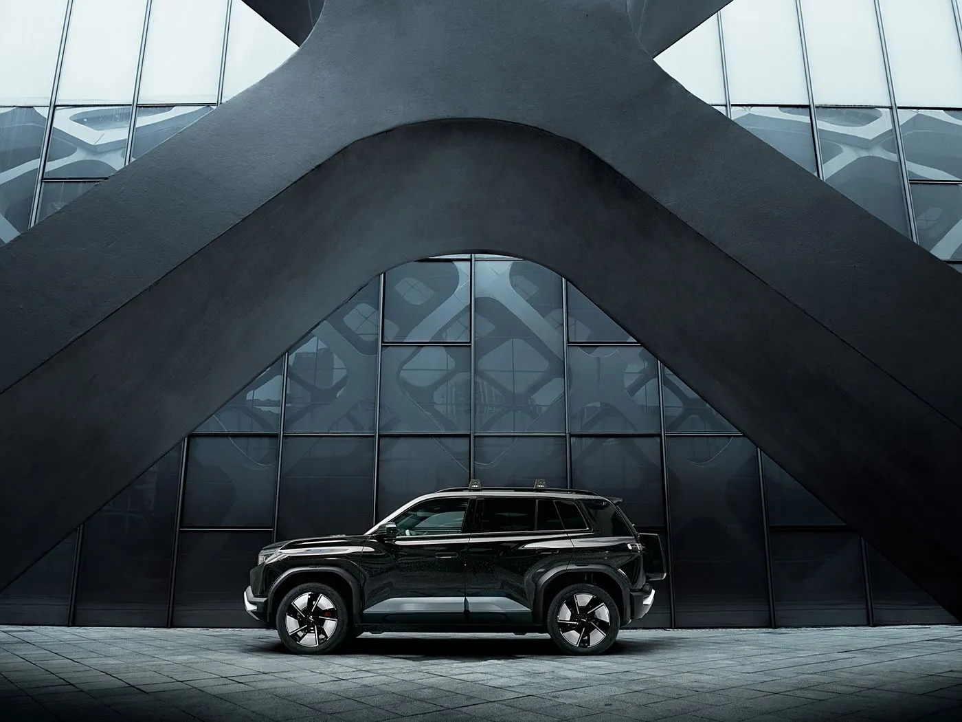 BYD-vergelijking Leopard Titanium 3 puur elektrische compacte SUV met CLTC-bereik van 501 km, L2 ADAS en AWD/RWD-prestaties 4 deuren en 5 zitplaatsen en cruisecontrol op volle snelheid