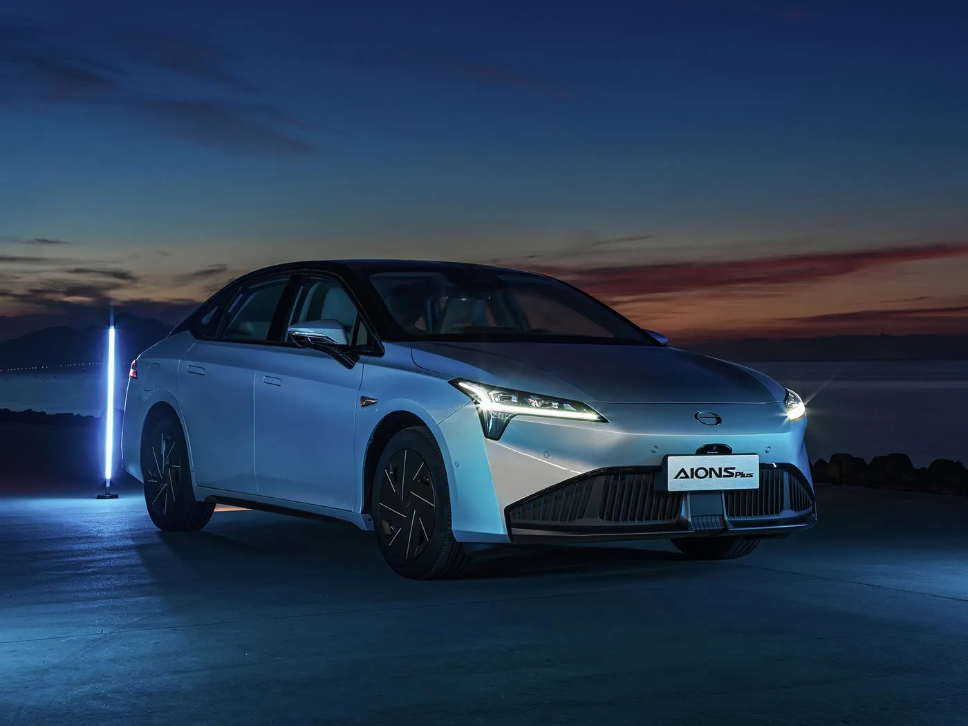 AION RT Elektrische SUV Linksgestuurde snelle EV Automatische versnellingsbak Hybride Mini Level Sedan Nieuw energievoertuig voor volwassenen