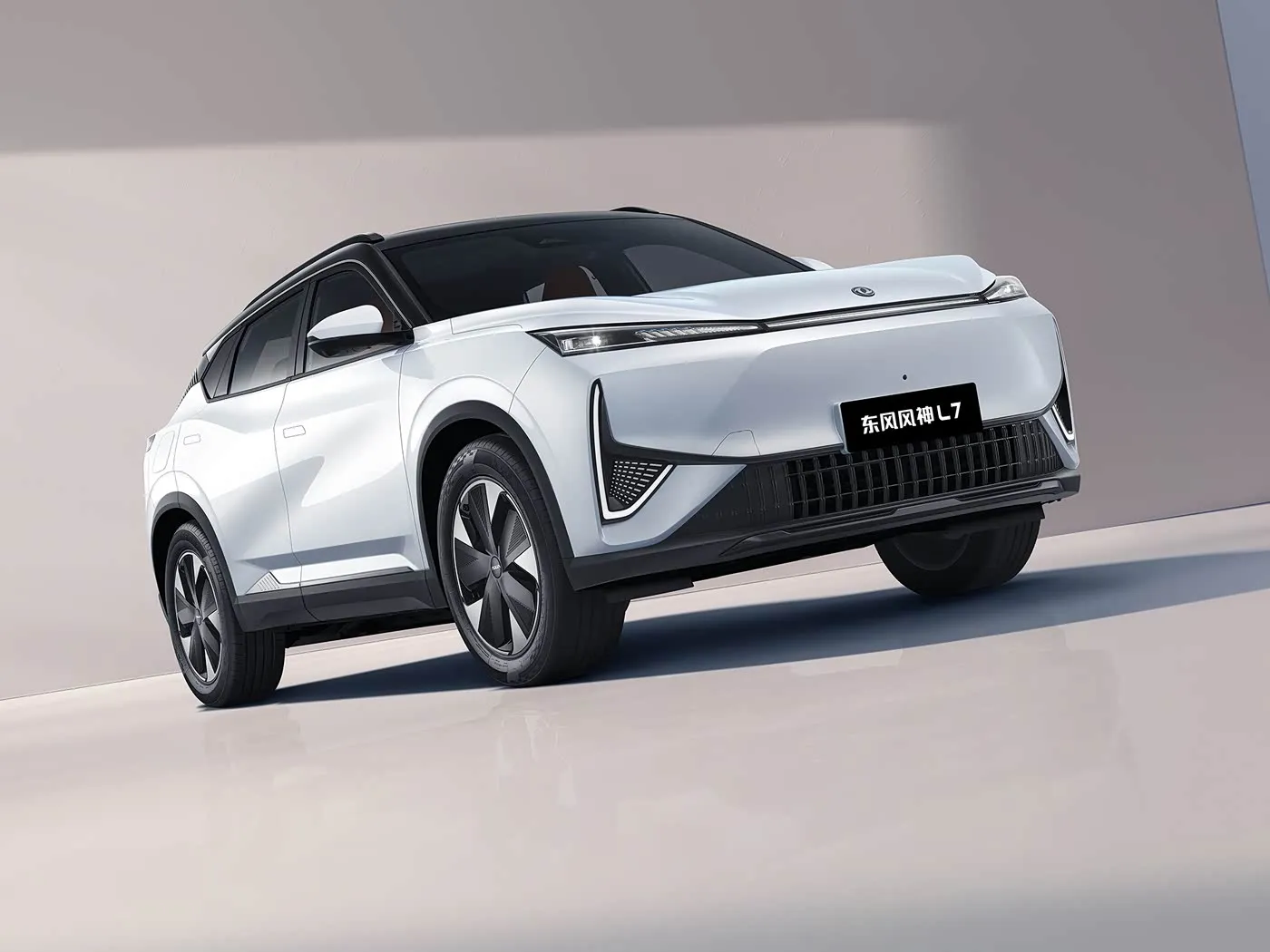 Dongfeng Aeolus L7: EV/PHEV SUV 5-zits Premium Touches lederen zetels Nieuw energievoertuig voor lange afstanden