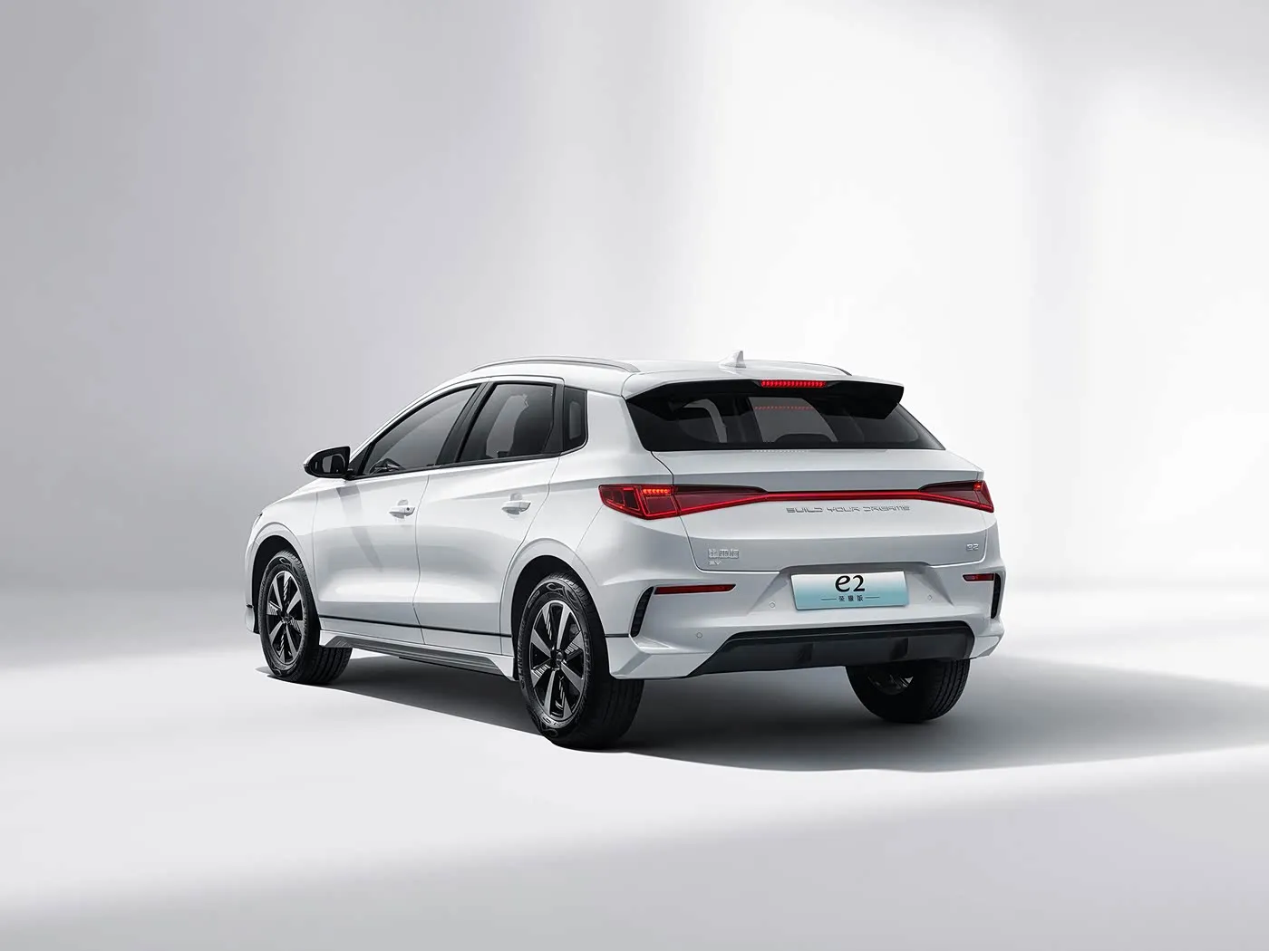 BYD E2 Luxe elektrische EV Sedan SUV Hatchback Auto met links stuur en lithiumbatterijmotor China's nieuwe energievoertuig