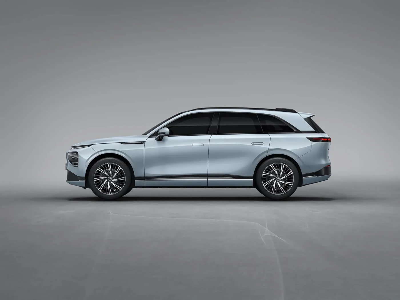 Xpeng G9 Luxe 4-deurs 5-zits SUV Elektrisch voertuig New Energy MPV Hatchback met 4WD-rijmodus PHEV Power en EV-motor links