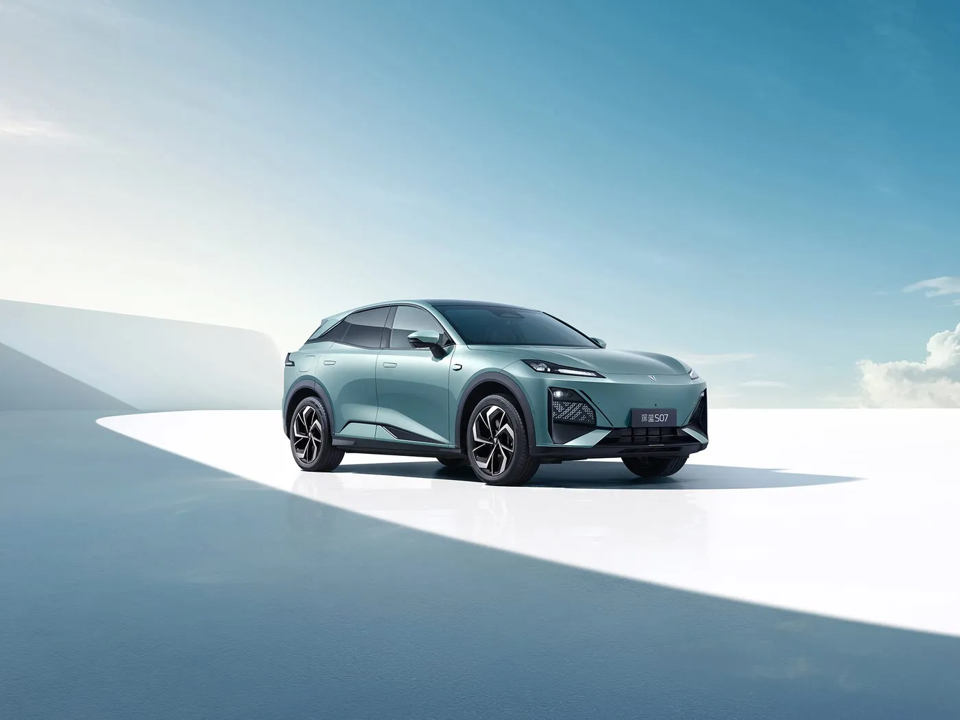 Deepal S07 nieuw energievoertuig Premium SUV Extended-Range/EV lange afstand wielbasis 5 zitplaatsen inch scherm