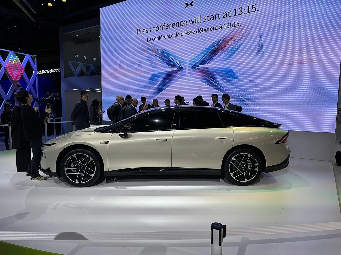 Limited Edition EV XPENG P7+ 5-zits puur elektrische hatchback Nieuw ontwerp Links sturend 685 km maximale snelheid Nieuw energievoertuig