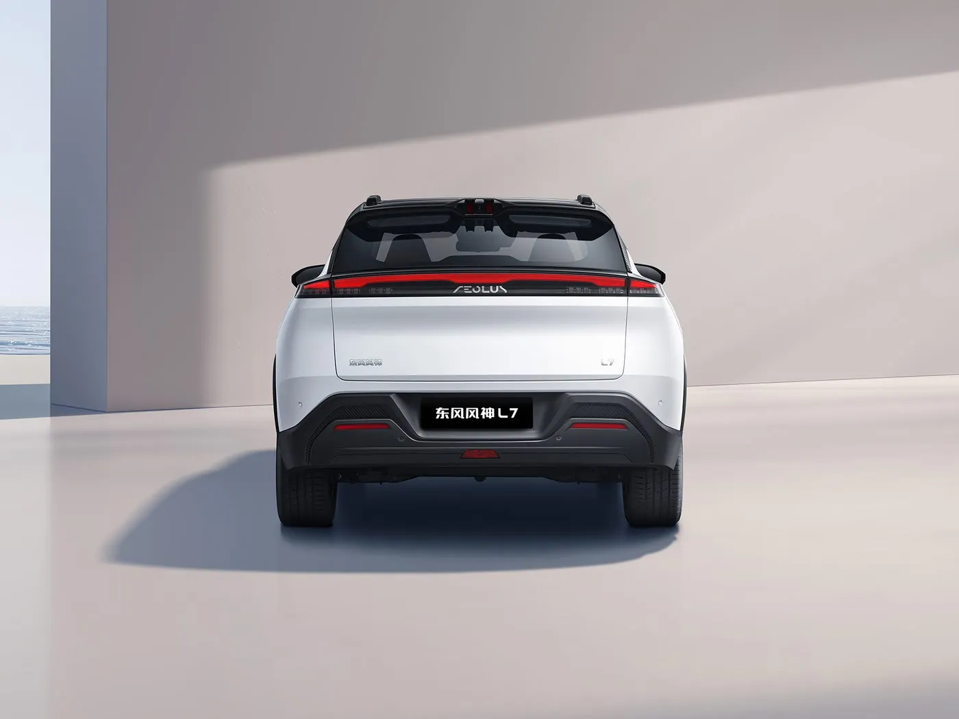 Dongfeng Aeolus L7: EV/PHEV SUV 5-zits Premium Touches lederen zetels Nieuw energievoertuig voor lange afstanden