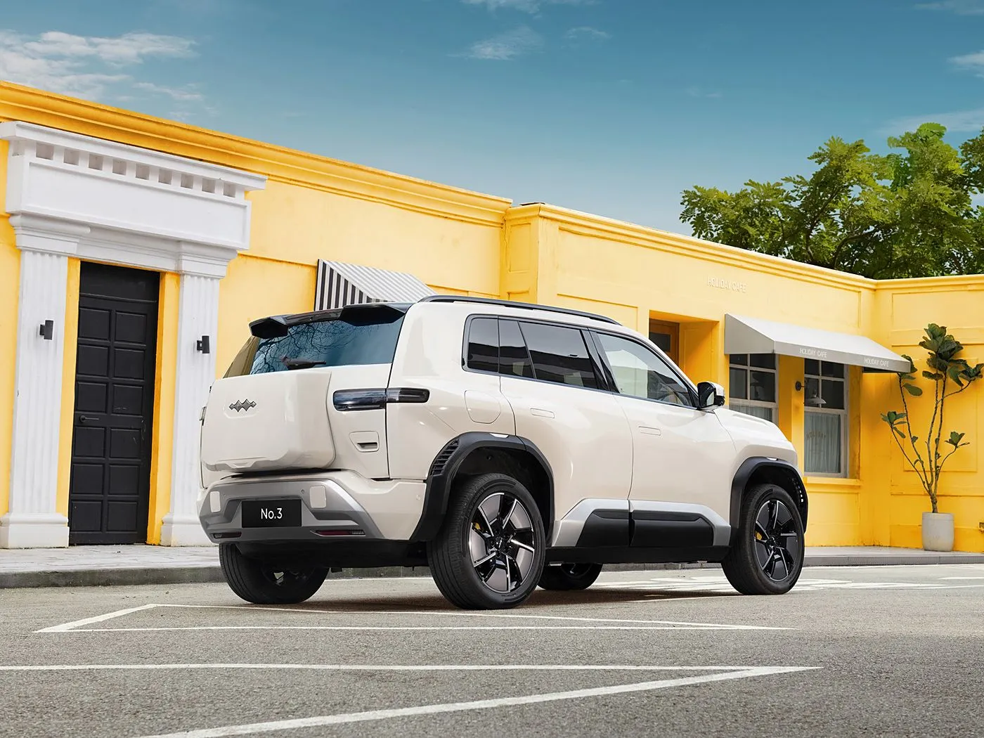 BYD-vergelijking Leopard Titanium 3 puur elektrische compacte SUV met CLTC-bereik van 501 km, L2 ADAS en AWD/RWD-prestaties 4 deuren en 5 zitplaatsen en cruisecontrol op volle snelheid
