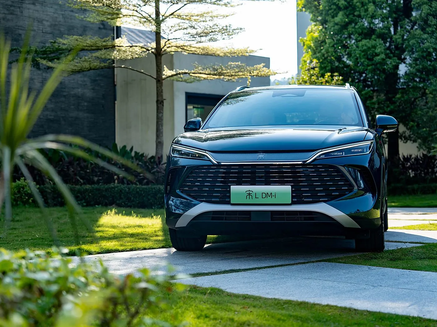 BYD Song L DM-i Compacte PHEV SUV Nieuw energievoertuig voor lange afstanden, hoge snelheid DiPilot 2.0 Verwarmde stoelen 360° panoramische camera