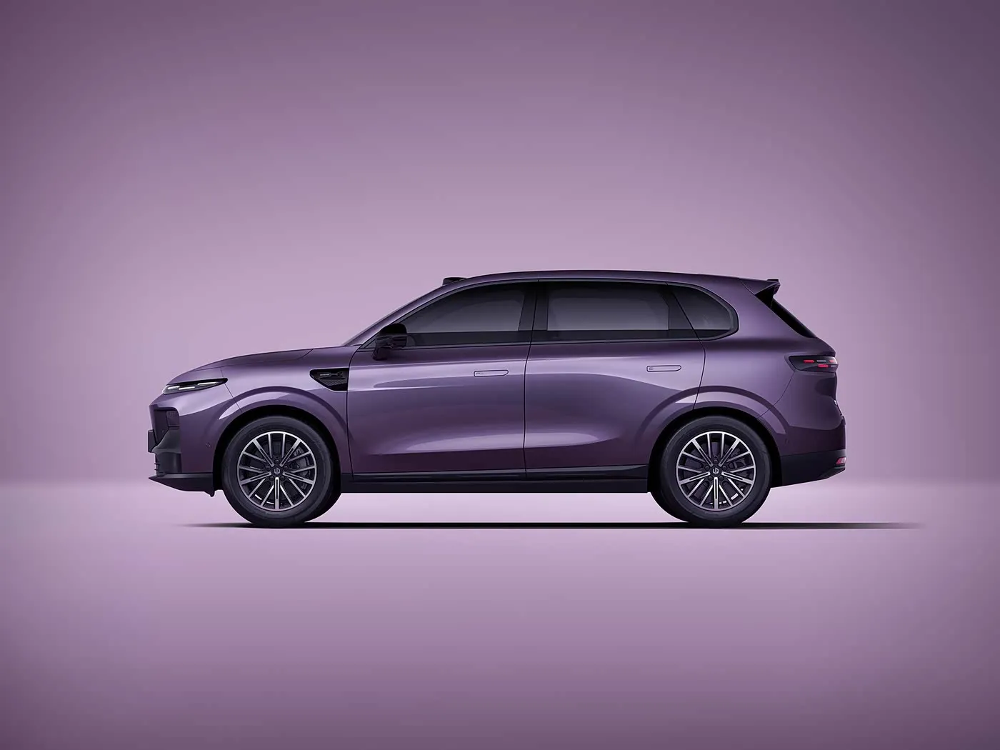 Leapmotor B10 puur elektrische compacte SUV met CLTC-bereik van 510-600 km, 14,6" 2,5K scherm en Leapmotor Pilot New Energy-voertuig