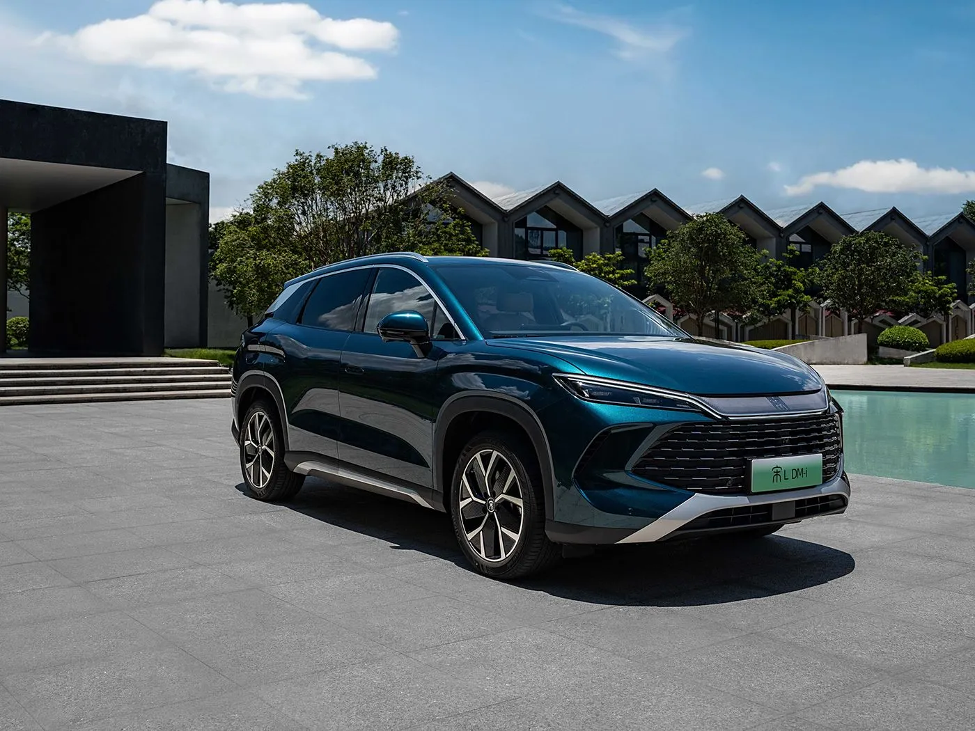 BYD Song L DM-i Compacte PHEV SUV Nieuw energievoertuig voor lange afstanden, hoge snelheid DiPilot 2.0 Verwarmde stoelen 360° panoramische camera