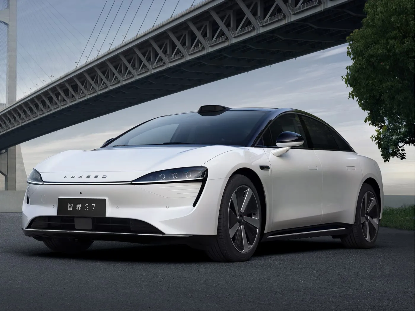 CHERY LUXEED S7 Exeed luxe elektrisch nieuw energievoertuig met RWD / AWD 4 deuren en 5 zitplaatsen