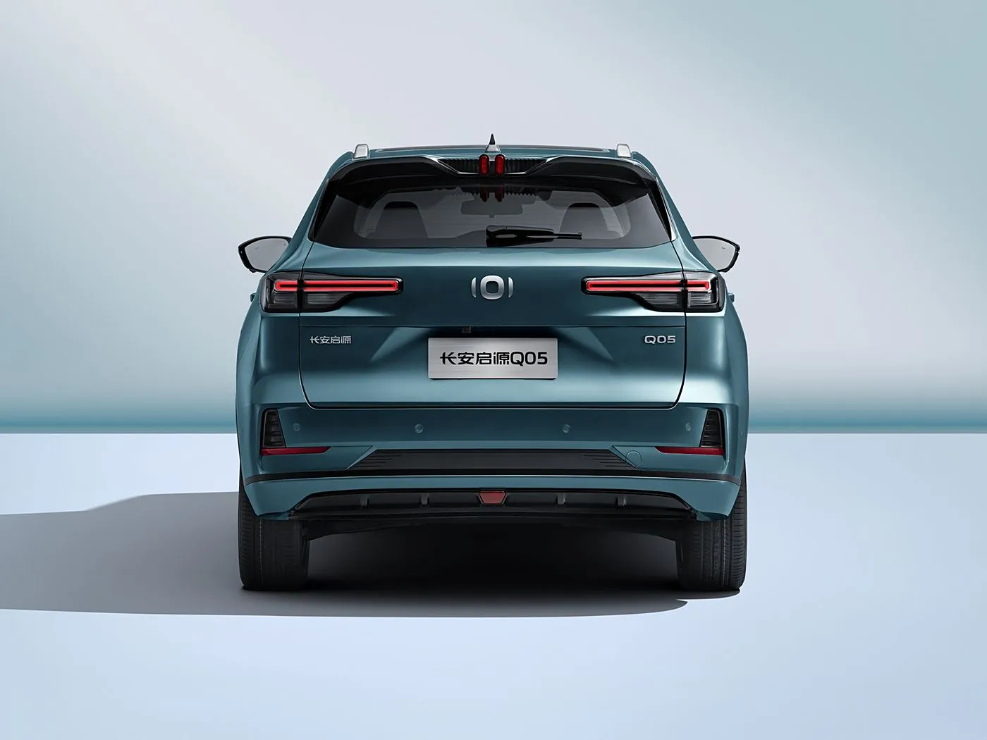 Changan NEVO Q05 hybride elektrische SUV lange afstand automatische versnellingsbak 5-deurs 5-zits lederen interieur links