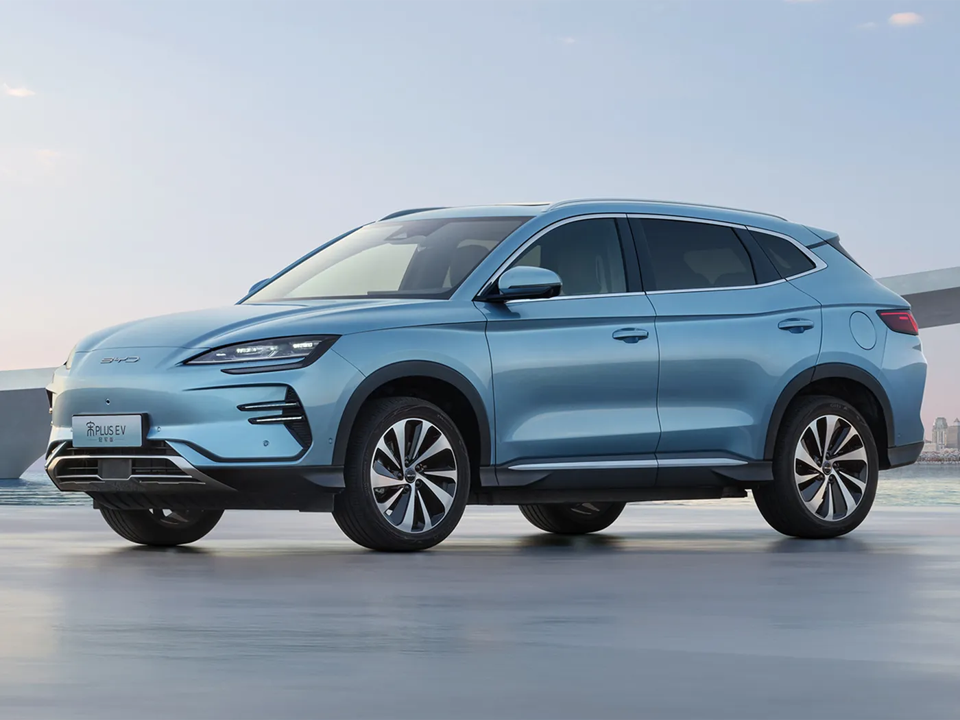 BYD Song Plus SUV Automatische AWD met achteruitrijcamera Lederen stoelen Hybride brandstof Stuur links