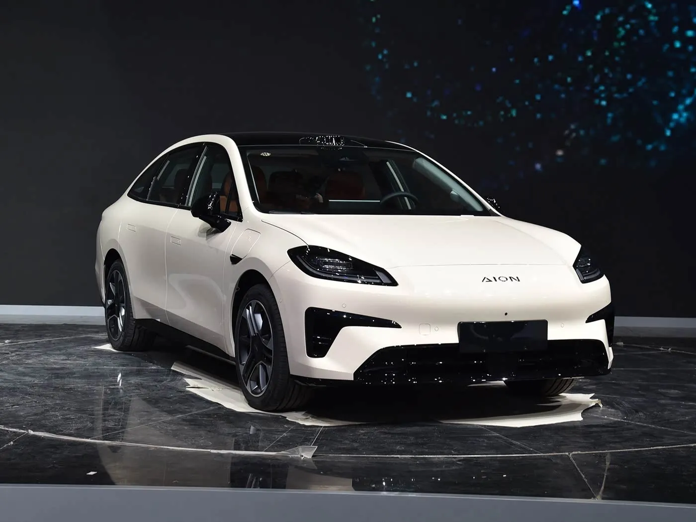 AION RT Elektrische SUV Linksgestuurde snelle EV Automatische versnellingsbak Hybride Mini Level Sedan Nieuw energievoertuig voor volwassenen