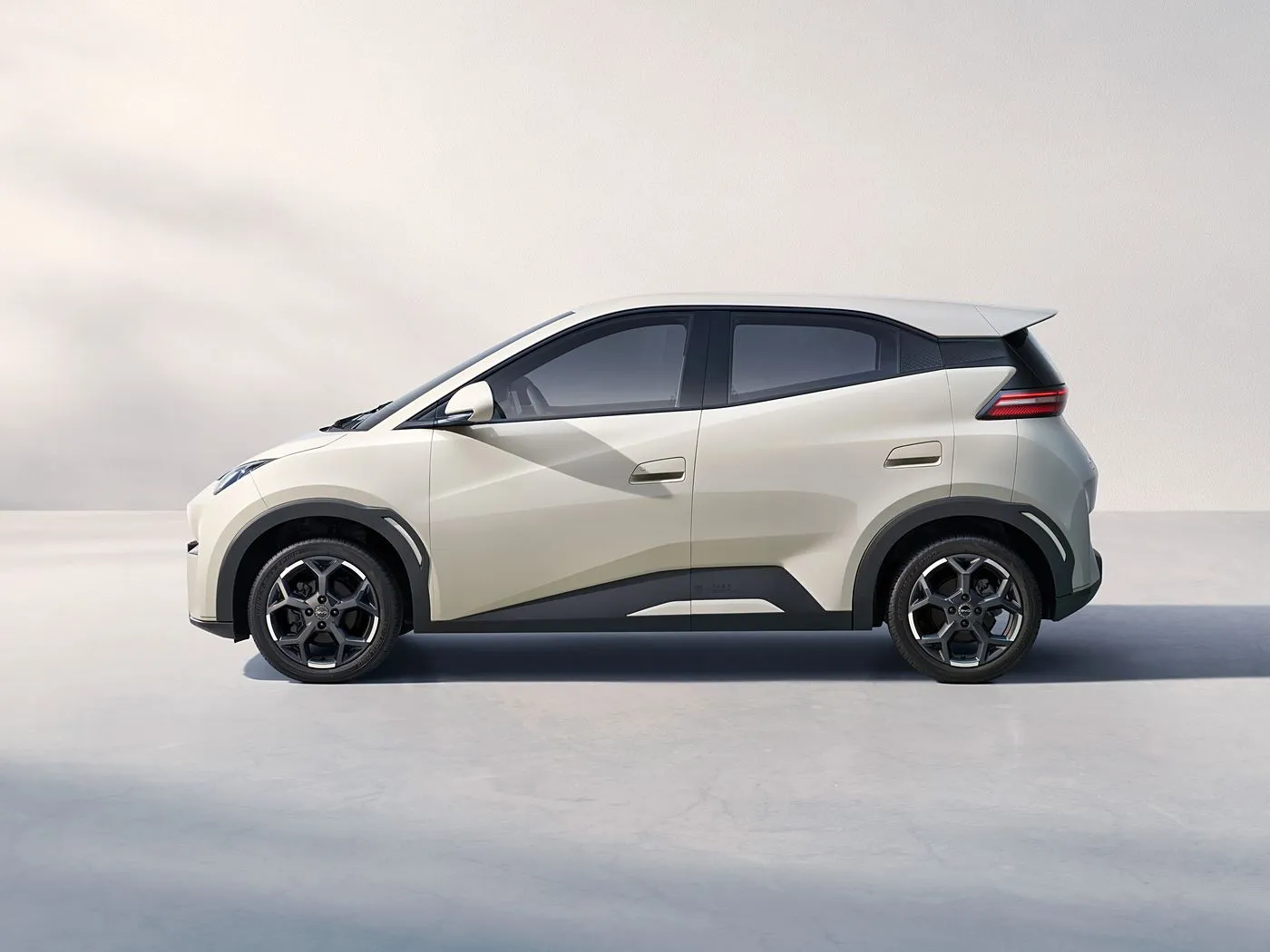 BYD Seagull EV Hatchback Mini Smart SUV Voorwielaandrijving met achteruitrijcamera Nieuw energievoertuig aangedreven door lithium Hot Sale