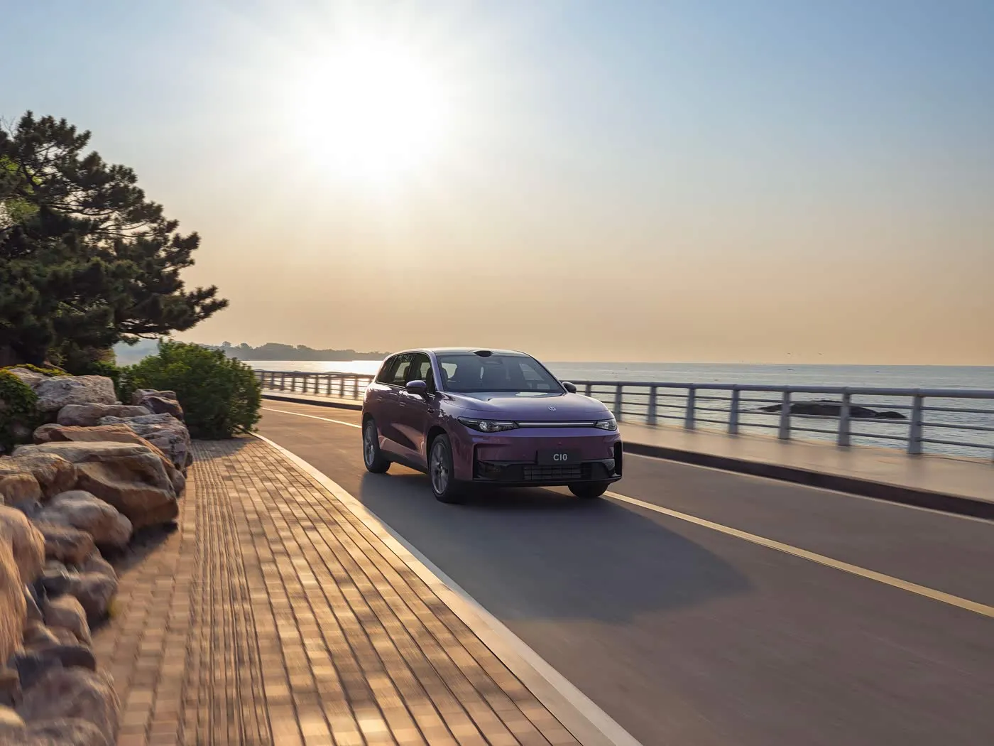 LEAPMOTOR C10 hybride snelle elektrische 4WD-SUV 170 km bereik Nieuw energievoertuig uit China