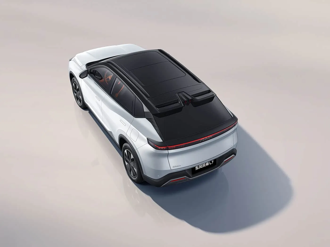 Dongfeng Aeolus L7: EV/PHEV SUV 5-zits Premium Touches lederen zetels Nieuw energievoertuig voor lange afstanden