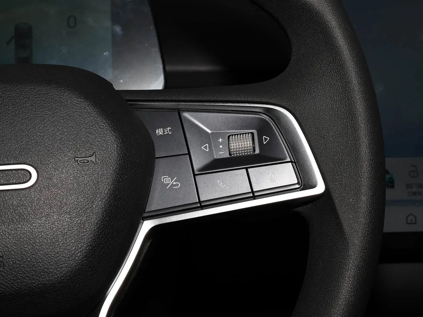 Nieuw model BYD E7 EV-auto 150 km/u Topsnelheid 136 pk 180 Nm koppel 5-zits elektrisch voertuig